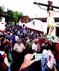 Fiesta del Señor de los Milagros en Nuevo San Juan Parangaricutiro :  Festividades México : Sistema de Información Cultural-Secretaría de Cultura